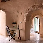 Trulli Jaja 4* 阿尔贝罗贝洛