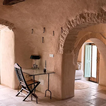 Trulli Jaja 4* ألبيروبيللو