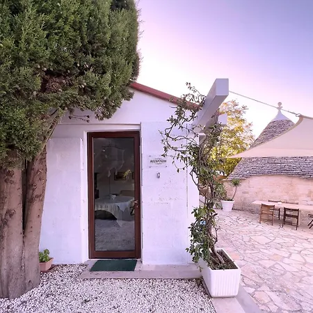 Trulli Jaja 4* ألبيروبيللو